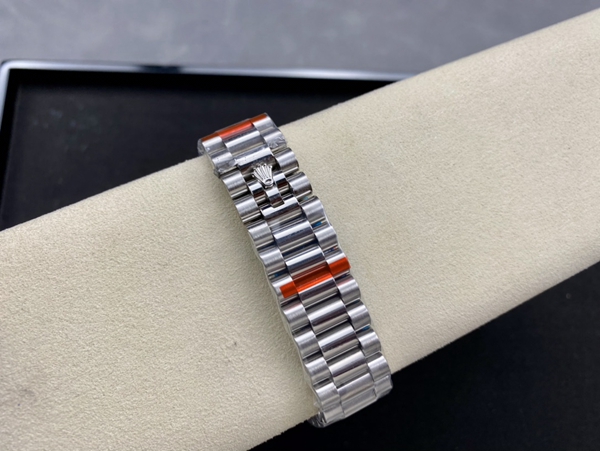 激安ロレックス着用イメージ